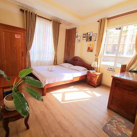 Binh Dao Hotel - Khach San Ngay Trung Tam Gia Re Dalat Exterior foto