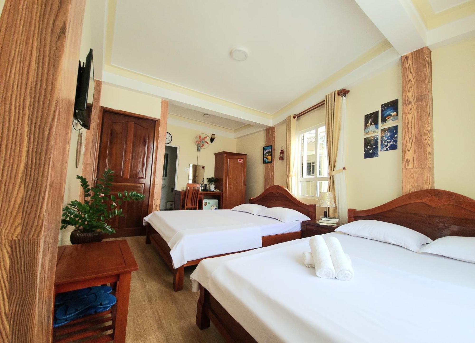 Binh Dao Hotel - Khach San Ngay Trung Tam Gia Re Dalat Exterior foto