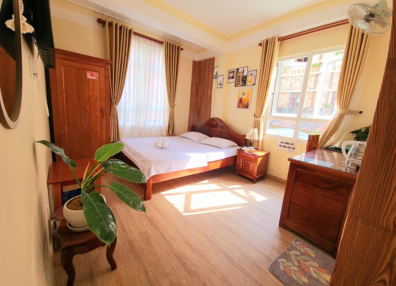 Binh Dao Hotel - Khach San Ngay Trung Tam Gia Re Dalat Exterior foto