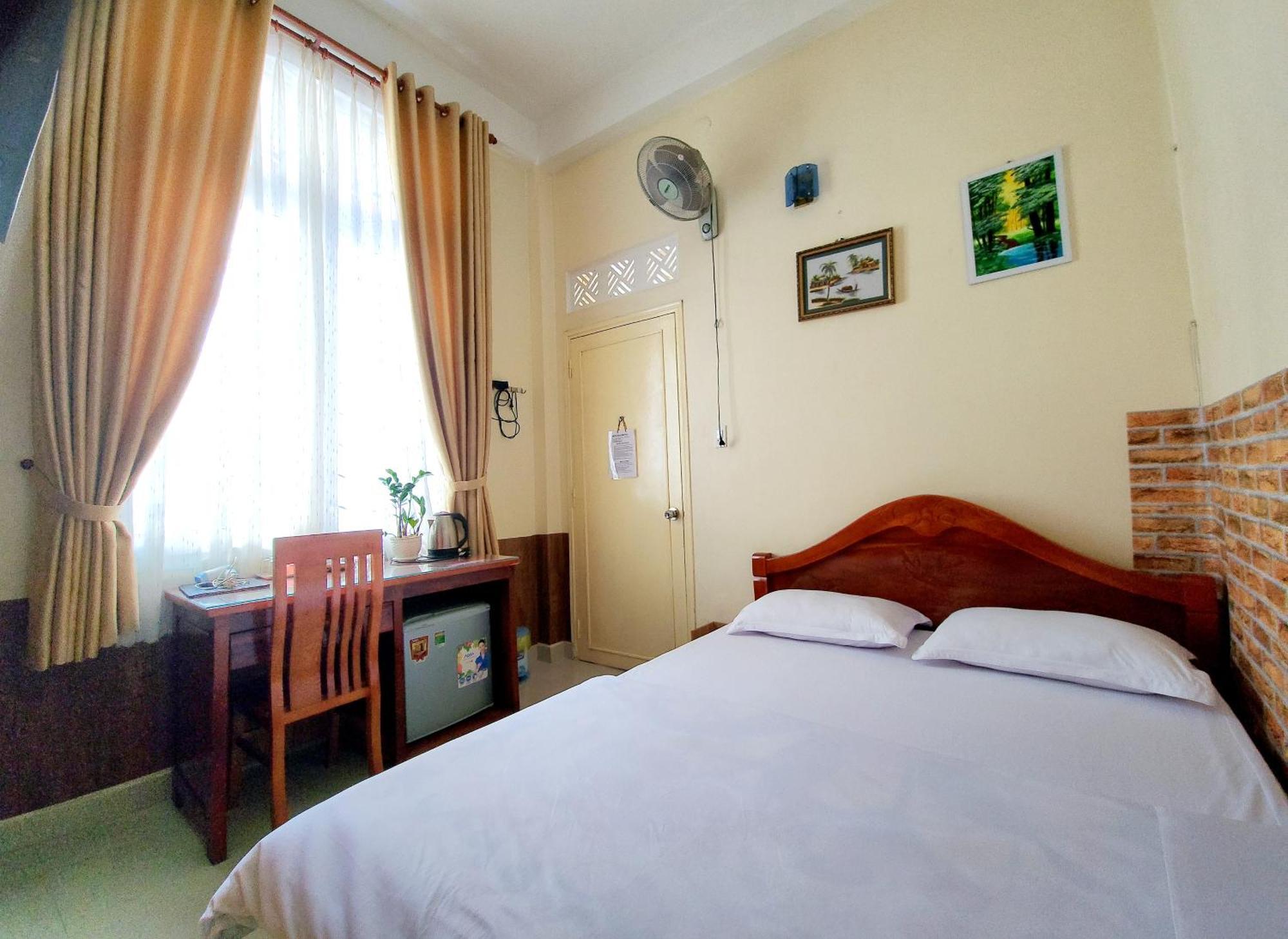Binh Dao Hotel - Khach San Ngay Trung Tam Gia Re Dalat Exterior foto